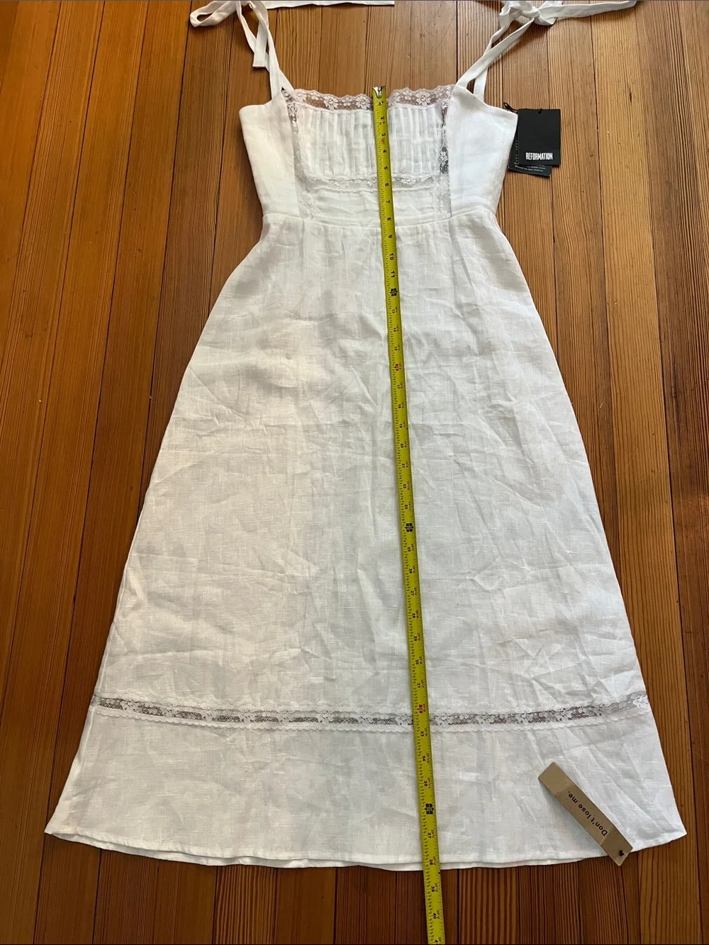 Reformation White Linen Midi Dress with Lace Trimmed Neckline - Picture 8 of 11
